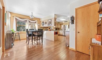853 Fairway Dr, Alliance, OH 44601