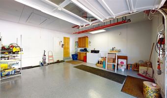 3840 CHAPEL HILL Dr, Erie, PA 16506