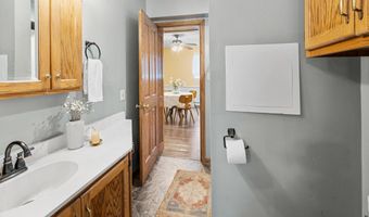 619 NW 3 St, Abilene, KS 67410