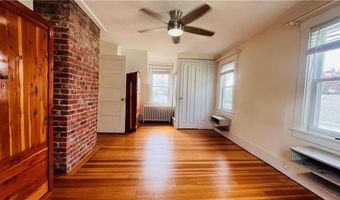 105 Bliss Rd, Newport, RI 02840