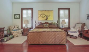 11 Durham St, Belfast, ME 04915