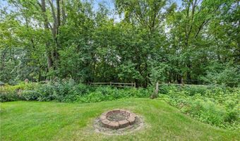 1724 Chatham Ave, Arden Hills, MN 55112