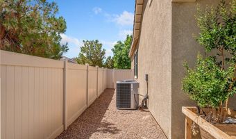 10803 Katepwa St, Apple Valley, CA 92308