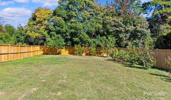 2553 Elkwood Cir, Charlotte, NC 28205