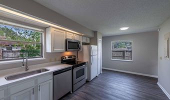 890 HIBISCUS St, Atlantic Beach, FL 32233