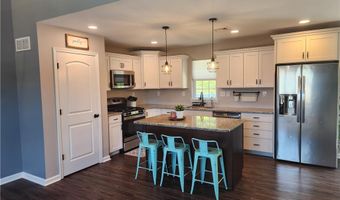 139 Frank Dr, Allen, PA 18067