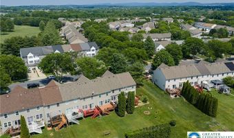 1658 Pinewind Dr, Alburtis, PA 18011