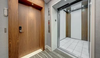 310 STRAND St 304, Alexandria, VA 22314