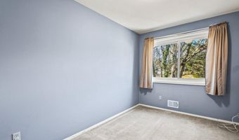 6201 LONE OAK Dr, Bethesda, MD 20817