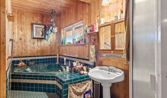 784 Twin Rivers Rd, Athol, ID 83801