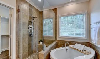 101 Spur Ln, Alpharetta, GA 30009