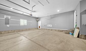 3845 E Ridgeview Cir, Ammon, ID 83406