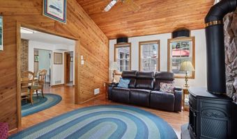 8 COATES Rd, Allentown, NJ 08501