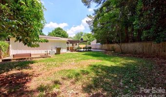 1924 Bentley Pl, Charlotte, NC 28205