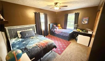 6424 Walrath Cir, Ashtabula, OH 44004