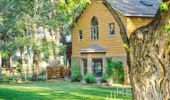 745 Southfork Rd, Cody, WY 82414