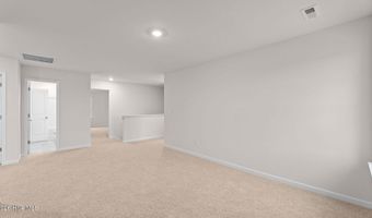 1135 Aviator Ln, Ayden, NC 28513