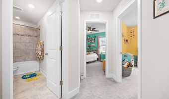 12452 SEA OAKS Ln 5, Berlin, MD 21811