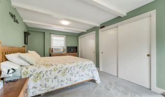 64 N Amherst Rd, Bedford, NH 03110