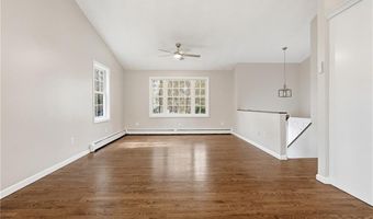 52 Mockingbird Dr, Exeter, RI 02822