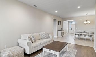 117 WALKERS POINT Dr, Auburndale, FL 33823