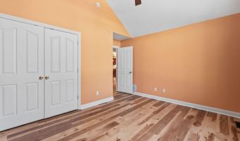 126 Deep Springs Dr, Bardstown, KY 40004