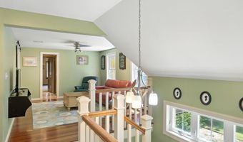 37 Magazine St, Bedford, NH 03110