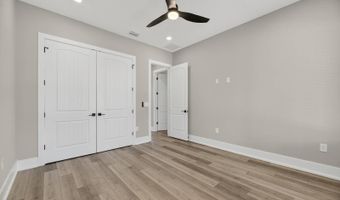 614 Pinckney Dr, Apollo Beach, FL 33572
