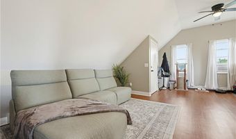 49 Emanuel St, North Providence, RI 02911