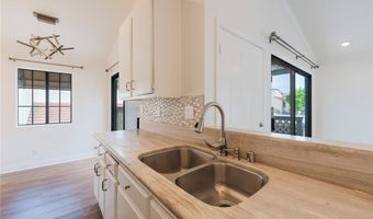 3510 W Sweetbay Ct F, Anaheim, CA 92804