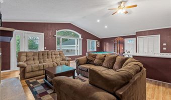 2101 6th Ave NE, Austin, MN 55912