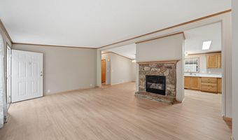 704 Hidden River Dr, Adrian, MI 49221