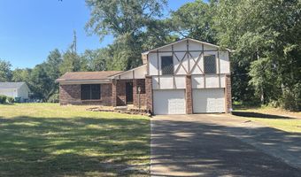 4025 Hillview Dr, Moss Point, MS 39563