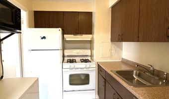 1209 Island Dr 104, Ann Arbor, MI 48105