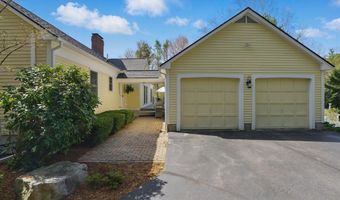 72 McAllister Rd, Bedford, NH 03110