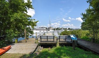 932 YACHTSMAN Way, Annapolis, MD 21403