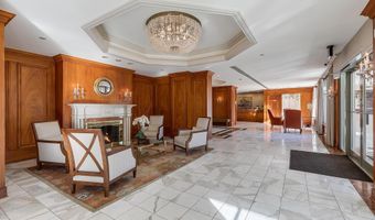 5450 WHITLEY PARK Ter 209, Bethesda, MD 20814