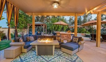 26112 Crescendo Dr, Escondido, CA 92026