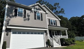 37 Iroquois Rd, Cumberland, RI 02864