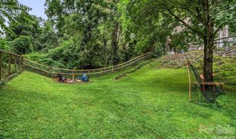 29 Winding Rd, Asheville, NC 28803
