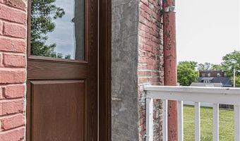 217 W 1st St, Abilene, KS 67410