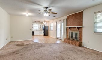 6829 NW 27th St, Bethany, OK 73008