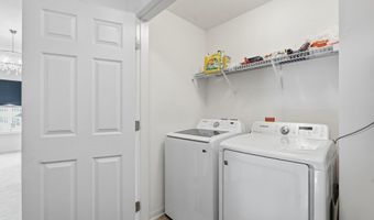 42167 CANARY GRASS Sq, Aldie, VA 20105