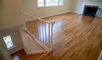 5012 LARNO Dr, Alexandria, VA 22310