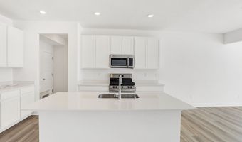 4390 Red Pine Dr, Bargersville, IN 46106
