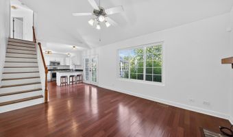 1141 Stonegate Rd, Algonquin, IL 60102