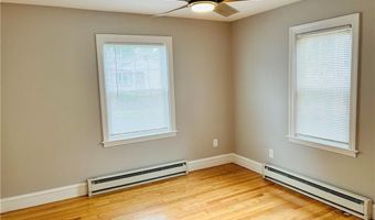 74 Leslie St, Cranston, RI 02910