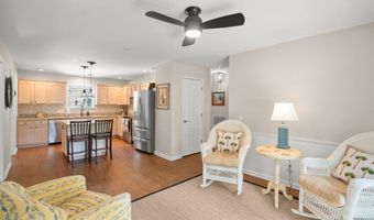 24 Thomas Sumter St, Beaufort, SC 29907
