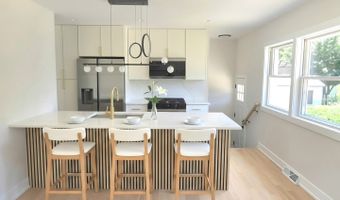 316 N Reuter Dr, Arlington Heights, IL 60005