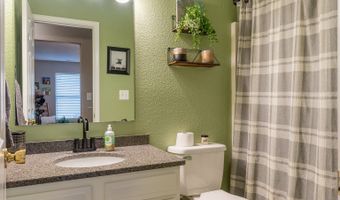 8140 Maple Stream Ln, Indianapolis, IN 46217